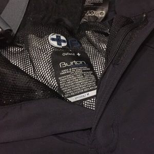 Men’s gortex Burton snowboard pants w/suspenders